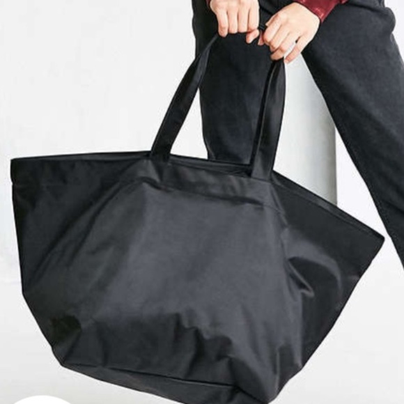Urban Outfitters Handbags - NWOT Urban Outfitters Black Nylon oversize tote